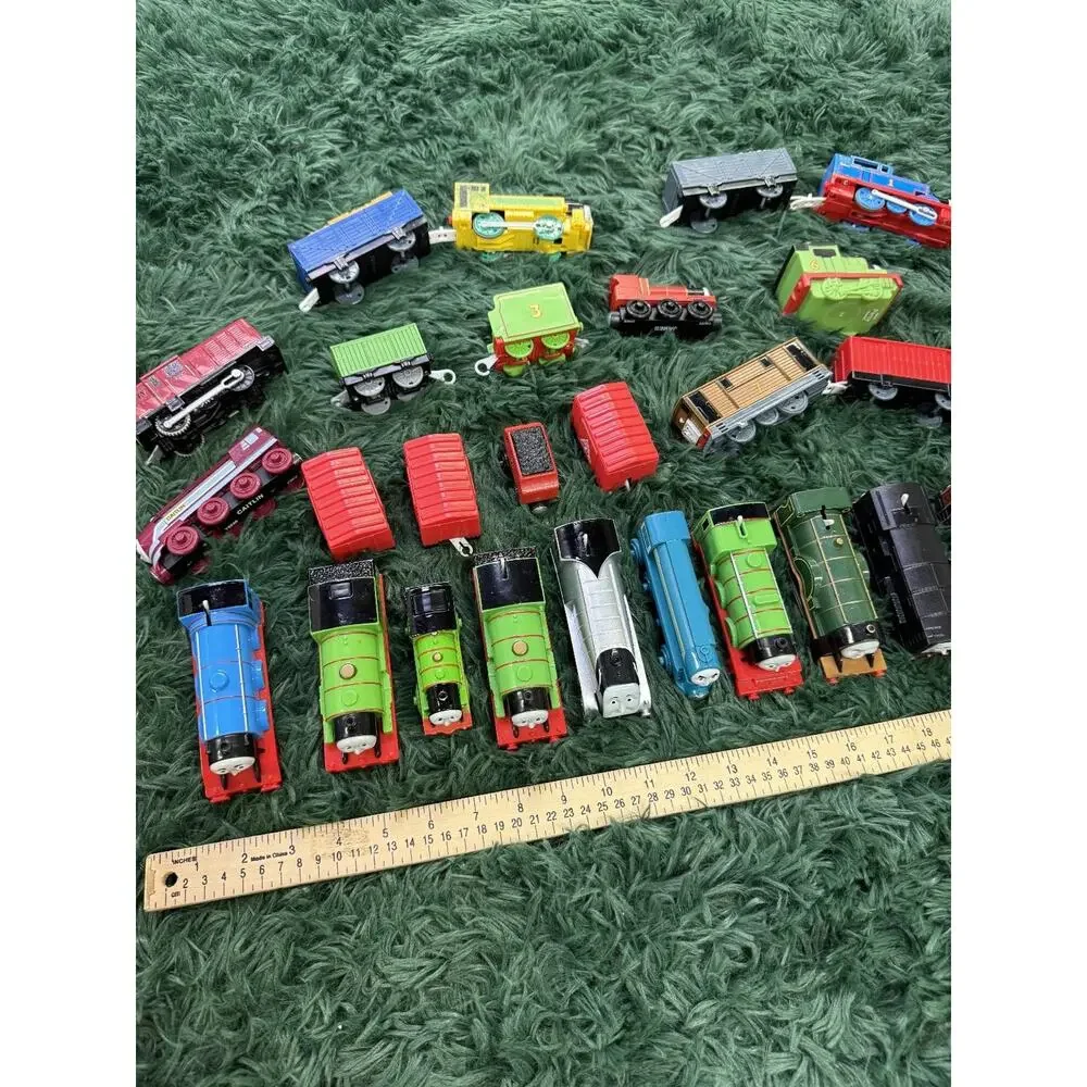 Thomas & Friends TrackMaster Motorized & Push Along Trains Lot - Locomotives &
